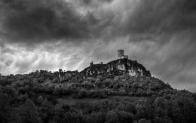 Obraz premium fortress in the mountains
