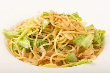 桜えびとキャベツのペペロンチーノ