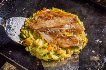 お好み焼き Japanese Traditional Pizza Okonomiyaki