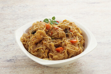 Wok Udon with chicken curry