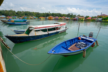 Naklejka na ściany i meble traditional boat in bintan island