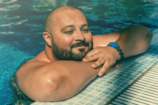 Fat Guy Swimming Images – Browse 1,748 Stock Photos, Vectors, and Video |  Adobe Stock