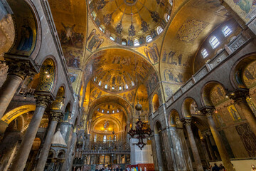 Ceiling mosaics of the St Mark's Basilica in Venice - obrazy, fototapety, plakaty