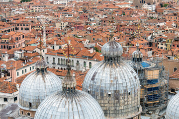 Fototapeta premium View of the domes of the St Mark's Basilica in Venice from the St Mark's Campanile