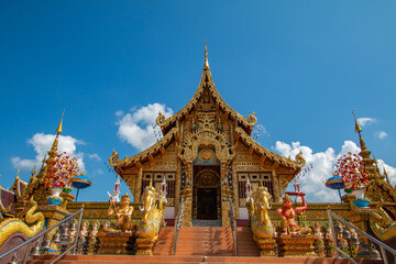 Fototapeta premium Temples in Thailand, beautifully created, beautiful culture.