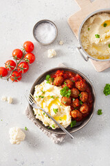 keto paleo diet lunch mashed cauliflower with meatballs