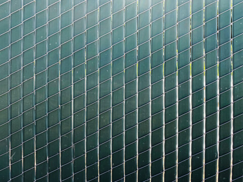 mesh slat backyard beach fencing green chainlink fence steel industrial yard security privacy closeup