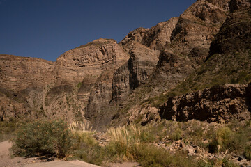 Fototapeta na wymiar Arid landscape. View of the canyon, desert and mountains in San Rafael, Mendoza, Argentina. 