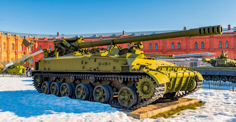 Russian modern 152mm self-propelled gun 2S5 Hyacinth