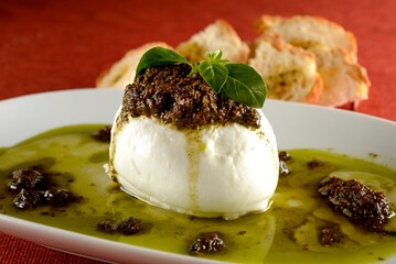 Burrata with pesto genovese