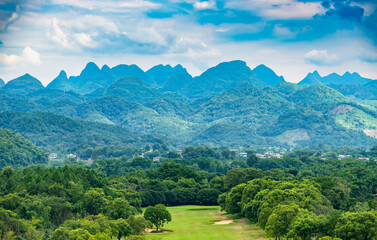 Fototapeta na wymiar Natural scenery of Guilin, Guangxi, China
