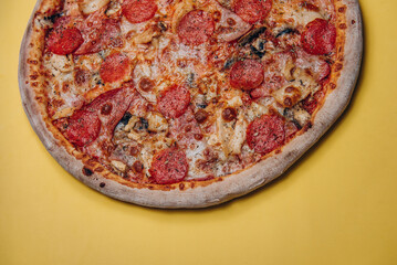 pizza meat cheese food fast food italian pepperoni 