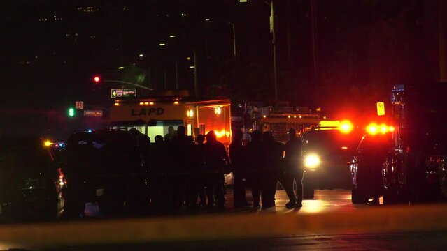 police truck arriving to the scene