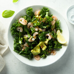 Healthy kale salad with shrimps