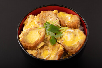 油麸丼　あぶらふ丼