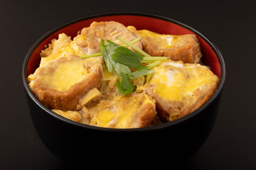 油麸丼　あぶらふ丼