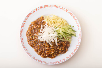 ジャージャー麺