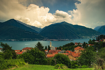 Włochy San Vito
 Jezioro Como