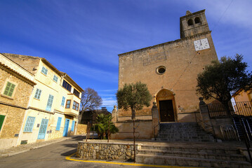 Fototapeta na wymiar Iglesia de Sant Pere (s.XVII-XVIII).Búger. Comarca de Raiguer. Mallorca. Baleares.España.