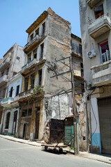 Naklejka premium colorful oold houses in havana