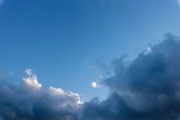 Obraz premium Rain Clouds Draw In