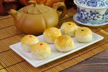 Dou Sha Bing the famous Chinese pastry 