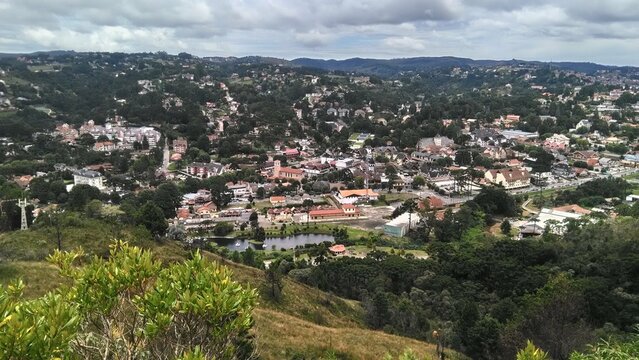 Campos do Jord&atilde;o vista do morro do Elefante