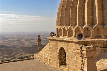 Dome of Zinciriye Medrese with mesopotamian valley in background/Mardin, south east Turkey