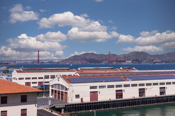 Fototapeta na wymiar The Golden Gate Bridge in San Francisco, USA.