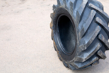 New rubber on the loader, rubber for the tractor. New rubber.
