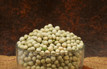 Uncooked dried green peas