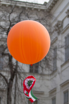 Hungarians celebrating 15 th of March, in front of the Parliament 