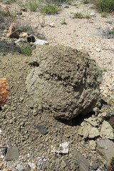 eroded and crumbling rocks, fragmentation of rocks, rock types,