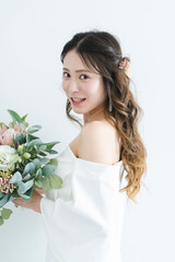 ウェディングドレスを着た花嫁