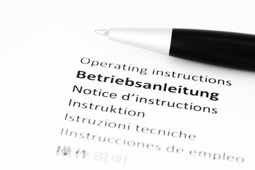 Mehrsprachige Betriebsanleitung