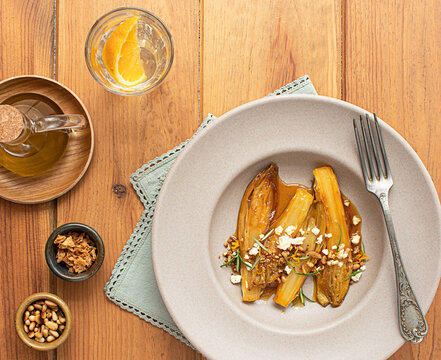Braised endives with orange juice