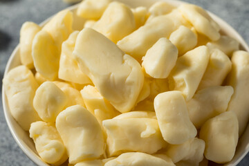Raw White Organic Cheese Curds