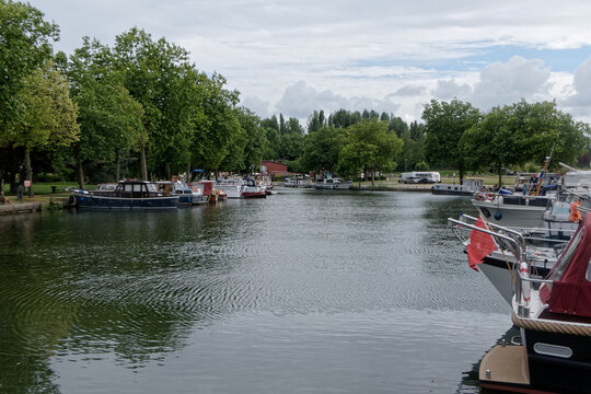 Plaisance Bilder Durchsuchen 22,112 Archivfotos, und