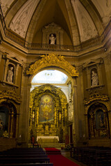 Fototapeta na wymiar Interior of Church of Saint Ildefonso in Porto