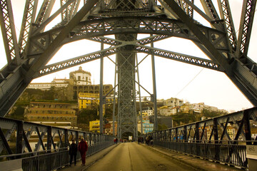 Dom Luis I bridge in Porto, Portugal	
