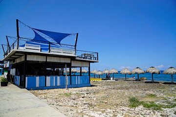 Fototapeta premium modern beach bar at the beach of havana miramar