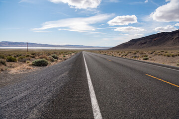 Fototapeta na wymiar empty Nevada highway