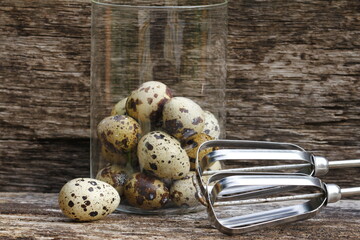 20 quail eggs for a delicious egg omelet