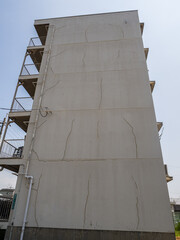 【大規模修繕】大規模集合住宅の壁面劣化