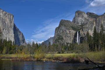 Fototapeta na wymiar Scenic landscape at Yosemite National Park in California