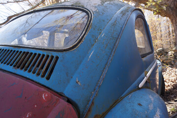 old rusty car