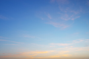 Obraz premium Sky background on sunset.