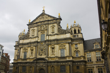 Fototapeta na wymiar Charles Borromeo Church in Antwerp, Belgium