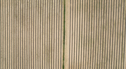 pole przygotowane do uprawy z drona z góry