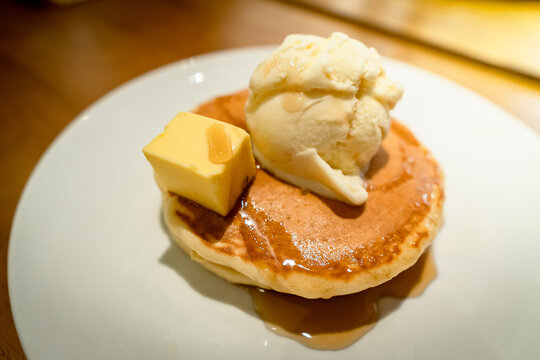 Pancake with Butter Mapple and Ice Cream